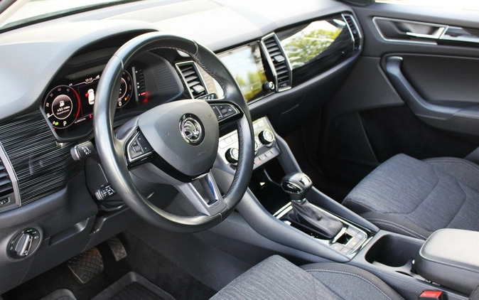 Skoda Kodiaq cena 125700 przebieg: 152190, rok produkcji 2019 z Opole małe 301